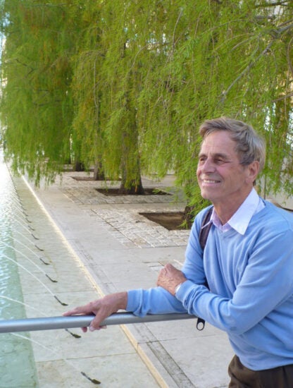 Photo of Gerd Bergmann standing.